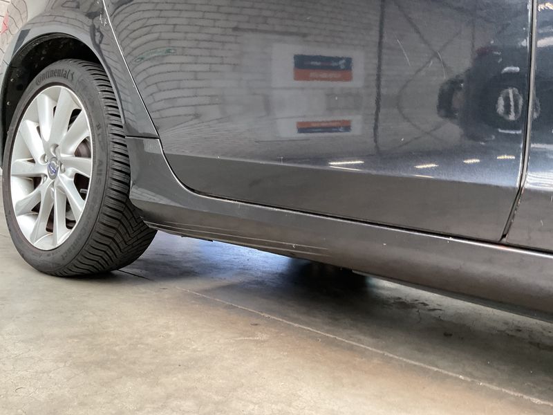 Volvo S60 2.0 D4 Momentum 2011 – снимка 22
