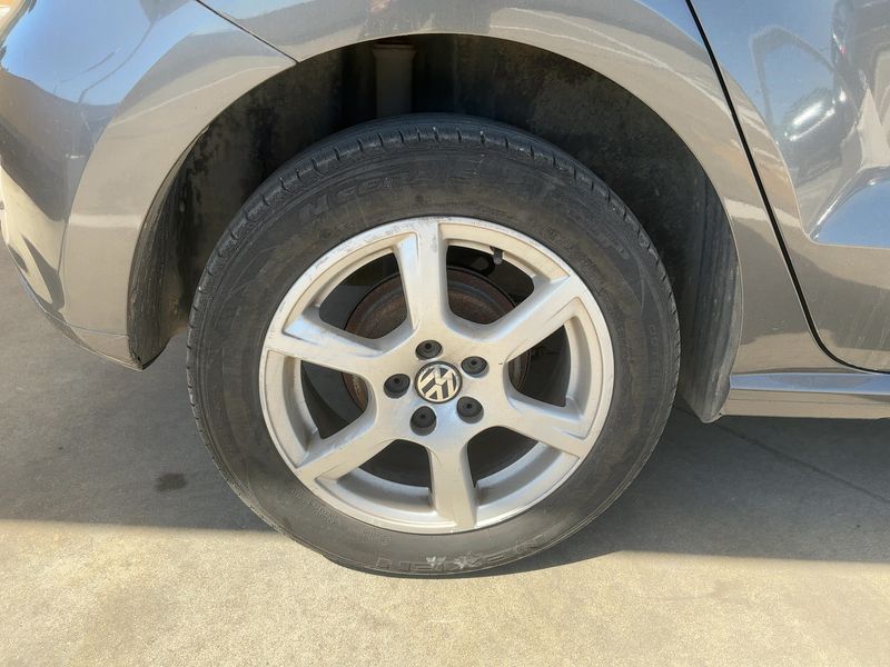 Volkswagen Polo 1.2 TDI Comfortline 2011 – снимка 9