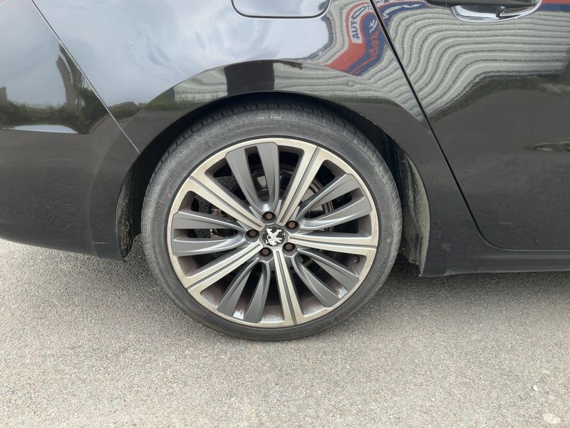 Peugeot 508 2.2 HDi GT 2011 – снимка 9