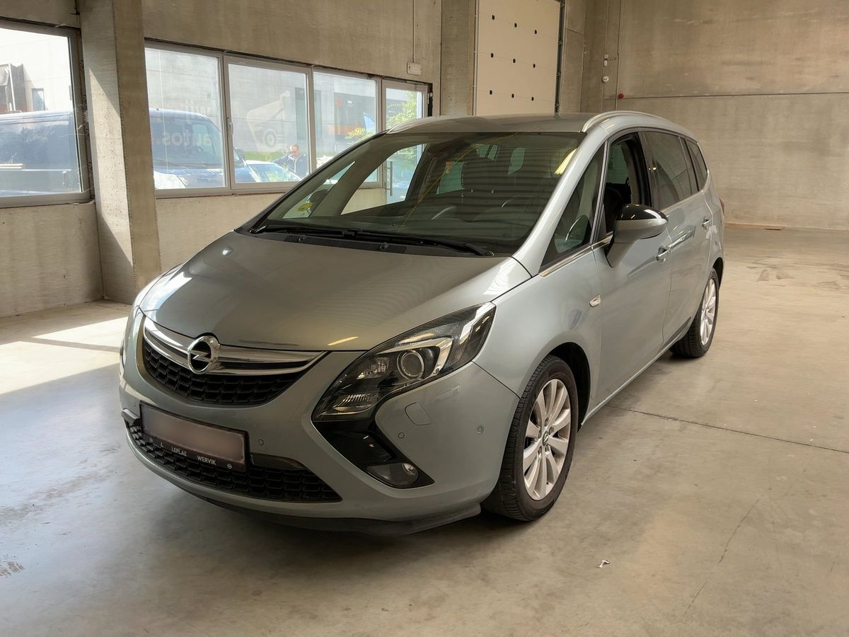 Opel Zafira 2015