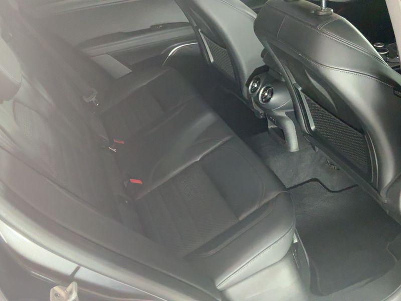 Alfa Romeo Stelvio 2.2 JTDM Super Q4 — zdjęcie 14