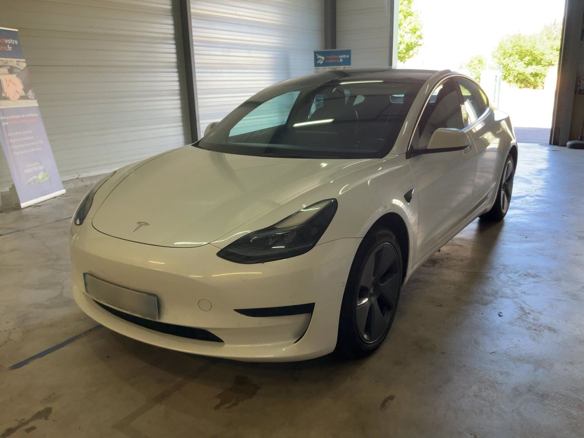 Tesla Model 2021