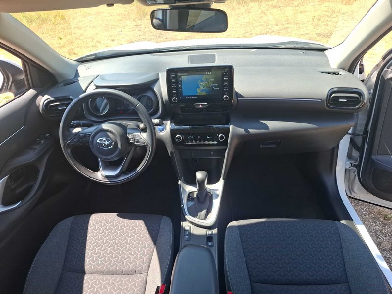 Toyota Yaris Cross 1.5 Hybrid Dynamic Business — zdjęcie 11