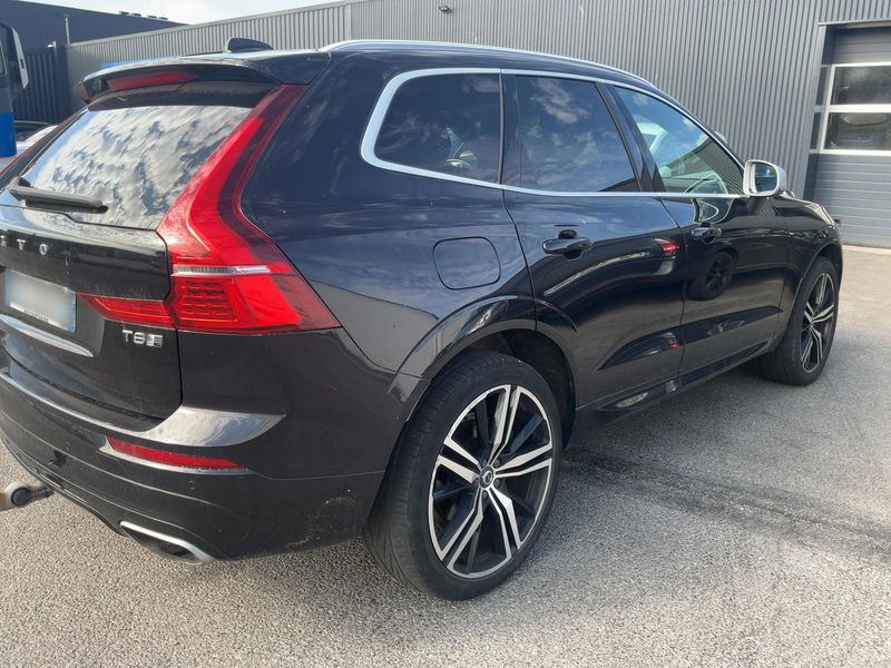 Volvo XC60 2.0 T8 Plug-in Hybrid Inscription Luxe AWD 2018 – снимка 8