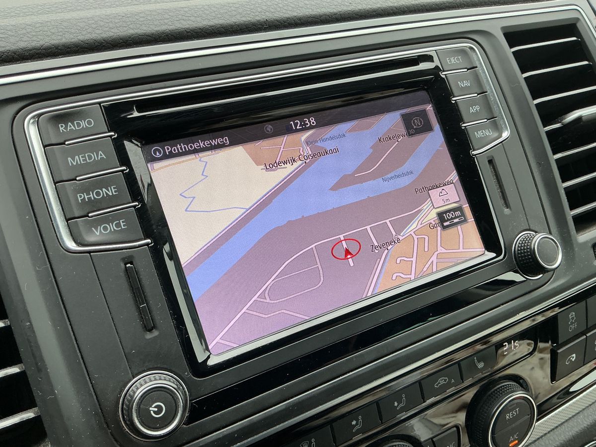 Volkswagen T6 2019 — photo 26