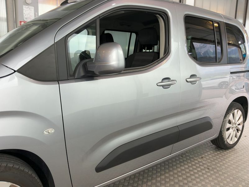 Opel Combo Life 1.5 CDTI Edition — zdjęcie 4