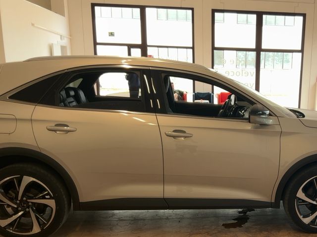 DS Automobiles DS7 Crossback 1.5 Blue-HDi Grand Chic — zdjęcie 7