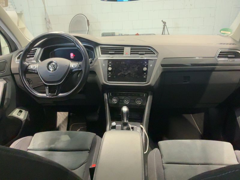 Volkswagen Tiguan 2.0 TDI Highline BlueMotion Tech 2019 – снимка 17