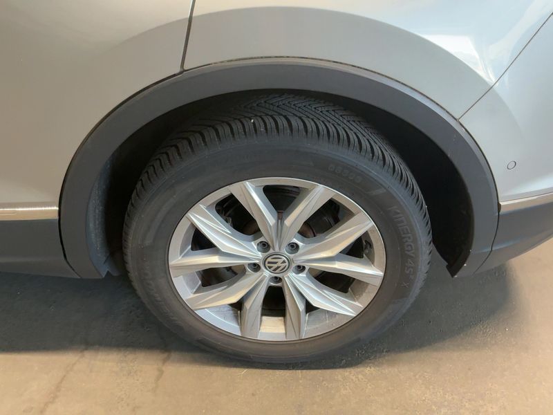 Volkswagen Tiguan 2.0 TDI Highline BlueMotion Tech 2019 – снимка 5