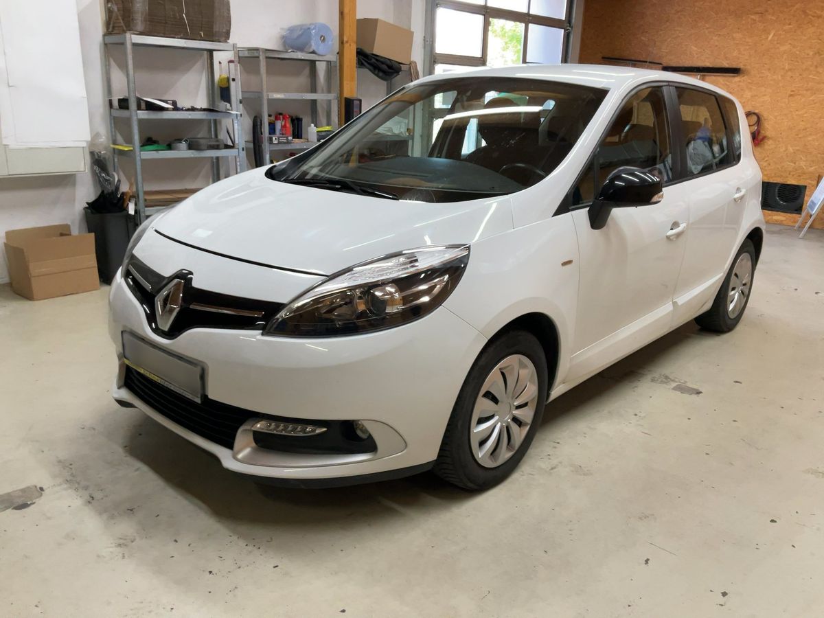 Renault Scenic 2016 — photo 1