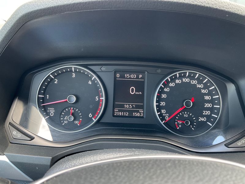 Volkswagen Amarok 3.0 V6 TDI Highline DoubleCab 4Motion — zdjęcie 13