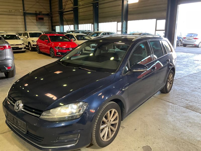 Golf VII 1.6 TDI Lounge BlueMotion Tech