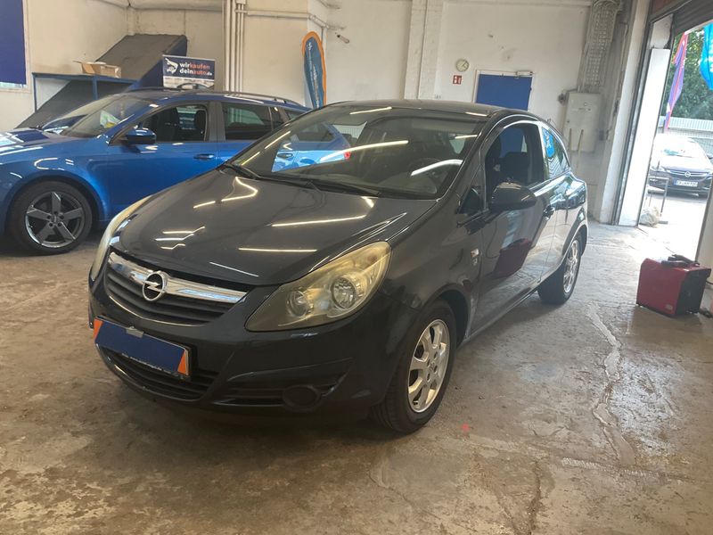 Opel Corsa 1.4 Edition "111 Jahre" 2010 – снимка 1