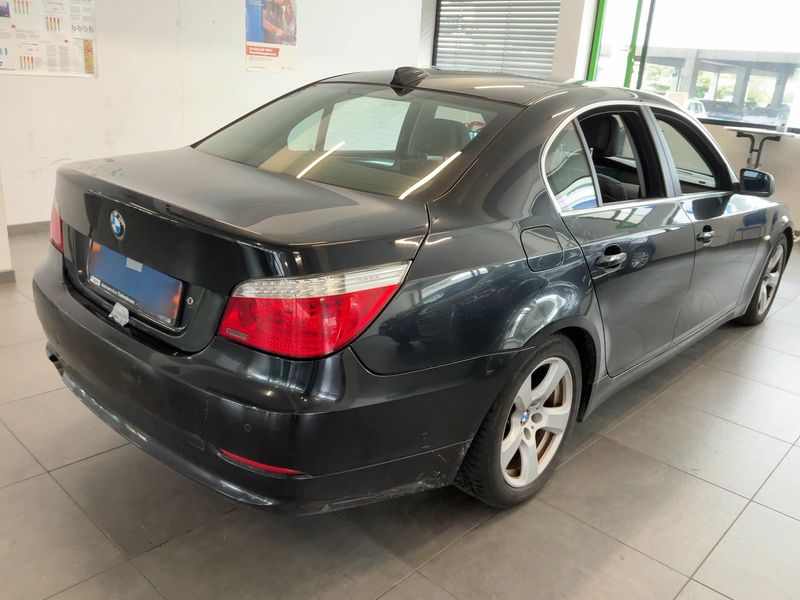 BMW 5er 525d — zdjęcie 6