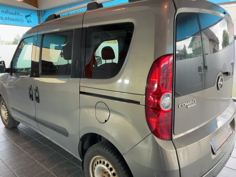 Opel Combo 1.6 CDTI DPF Edition L1H1 — zdjęcie 3