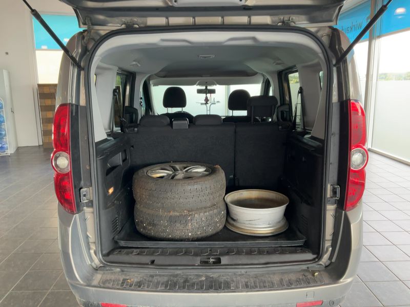Opel Combo 1.6 CDTI DPF Edition L1H1 — zdjęcie 10