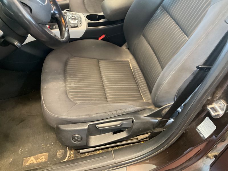 Audi A4 2.0 TDI Ambiente 2015 – снимка 28