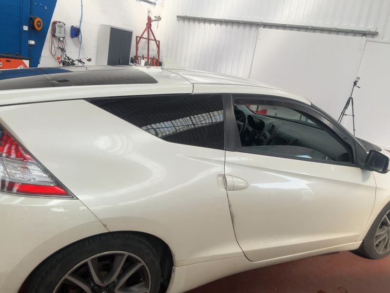 Honda CR-Z 1.5 Hybrid GT — zdjęcie 7