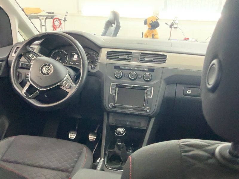 Volkswagen Caddy 1.4 TSI Join BlueMotion Tech — zdjęcie 12