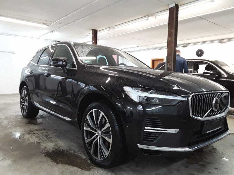 Volvo XC60 2022