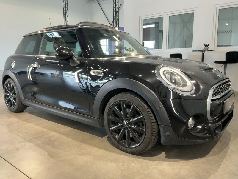 MINI Cooper SD — zdjęcie 8