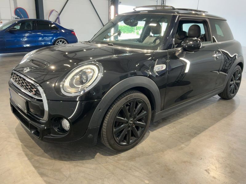 MINI Cooper SD — zdjęcie 1