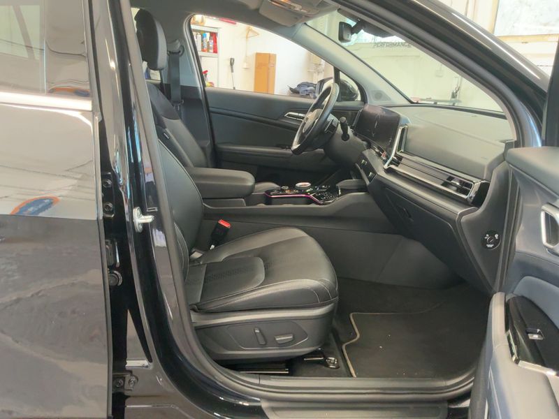 Kia Sportage 1.6 Plug-in Hybrid Spirit 4WD — zdjęcie 11