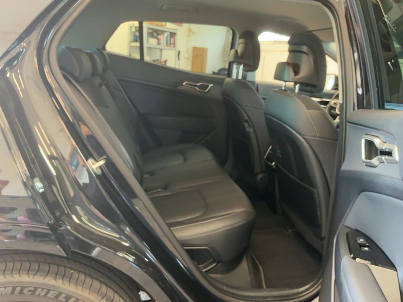 Kia Sportage 1.6 Plug-in Hybrid Spirit 4WD — zdjęcie 14