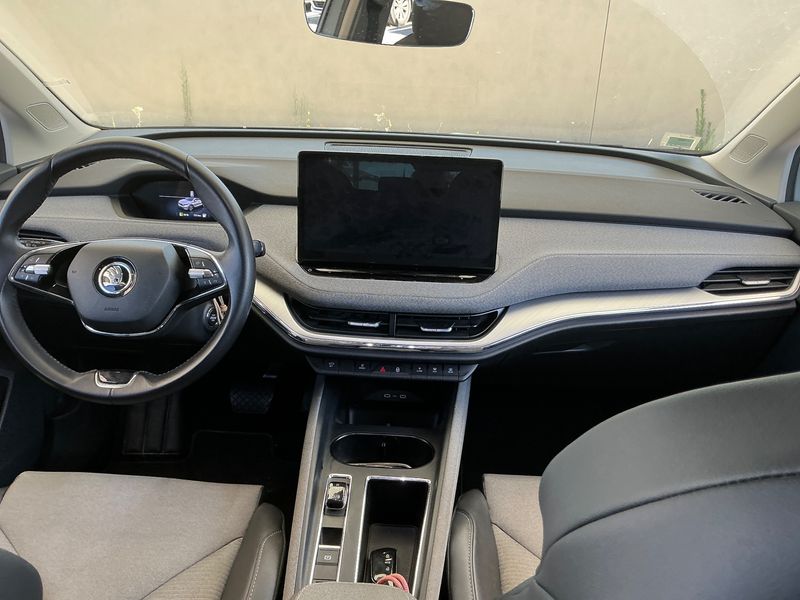 Skoda Enyaq iV 60 Loft — zdjęcie 12