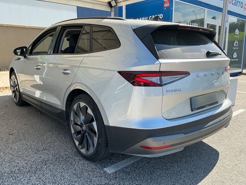Skoda Enyaq iV 60 Loft — zdjęcie 3