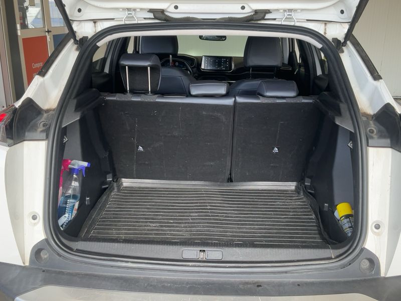 Peugeot 2008 1.5 Blue-HDi Allure — zdjęcie 10