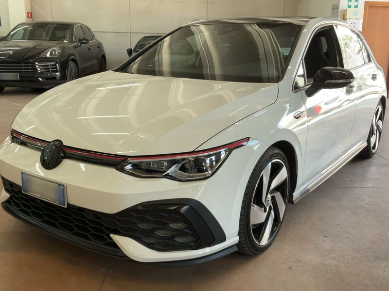 2020 Volkswagen Golf VIII