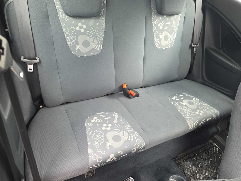 Ford Ka 1.2 Trend — zdjęcie 13