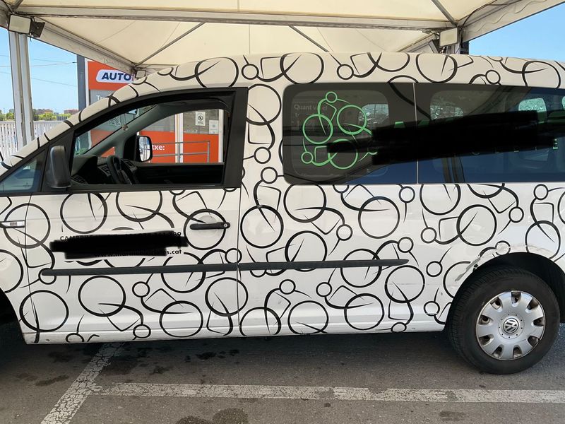 Volkswagen Caddy 2.0 TDI Maxi BlueMotion Tech 2015 – снимка 4