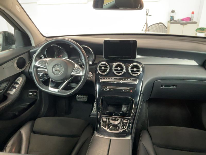 Mercedes-Benz GLC-Klasse GLC 220 4Matic AMG Line 2019 – снимка 17