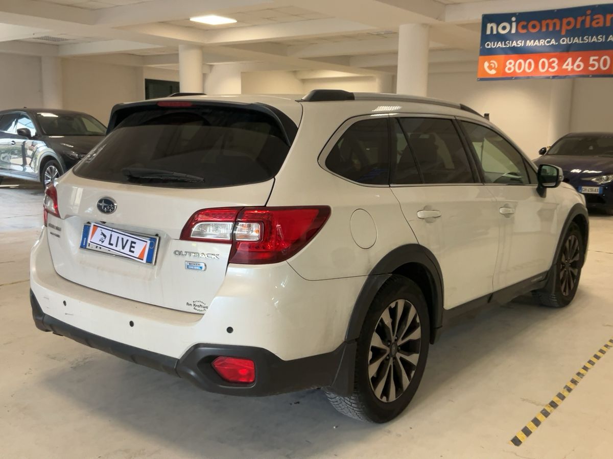 Subaru Outback 2016 — photo 9