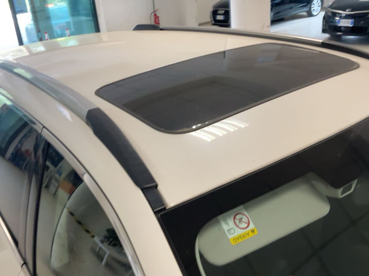 Subaru Outback 2016 — photo 14