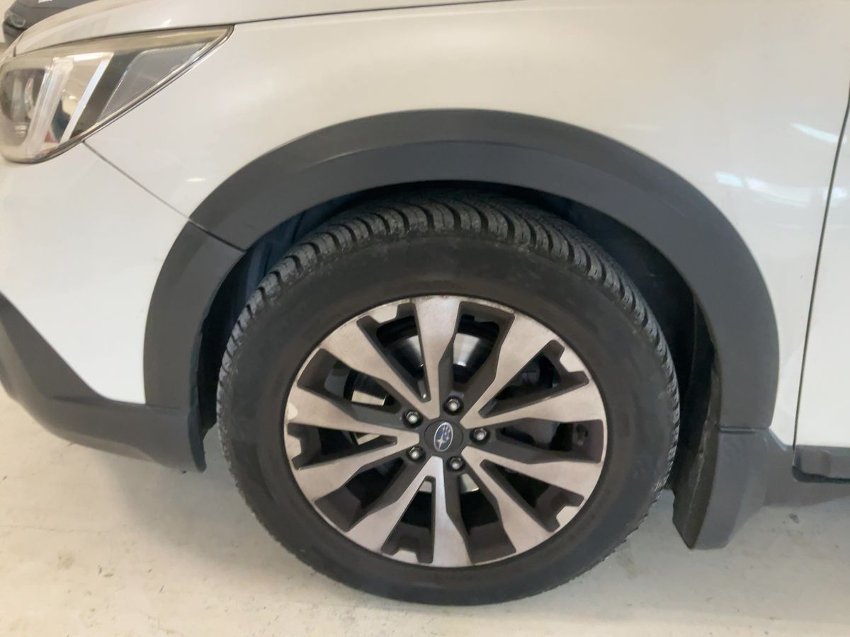 Subaru Outback 2016 — photo 4