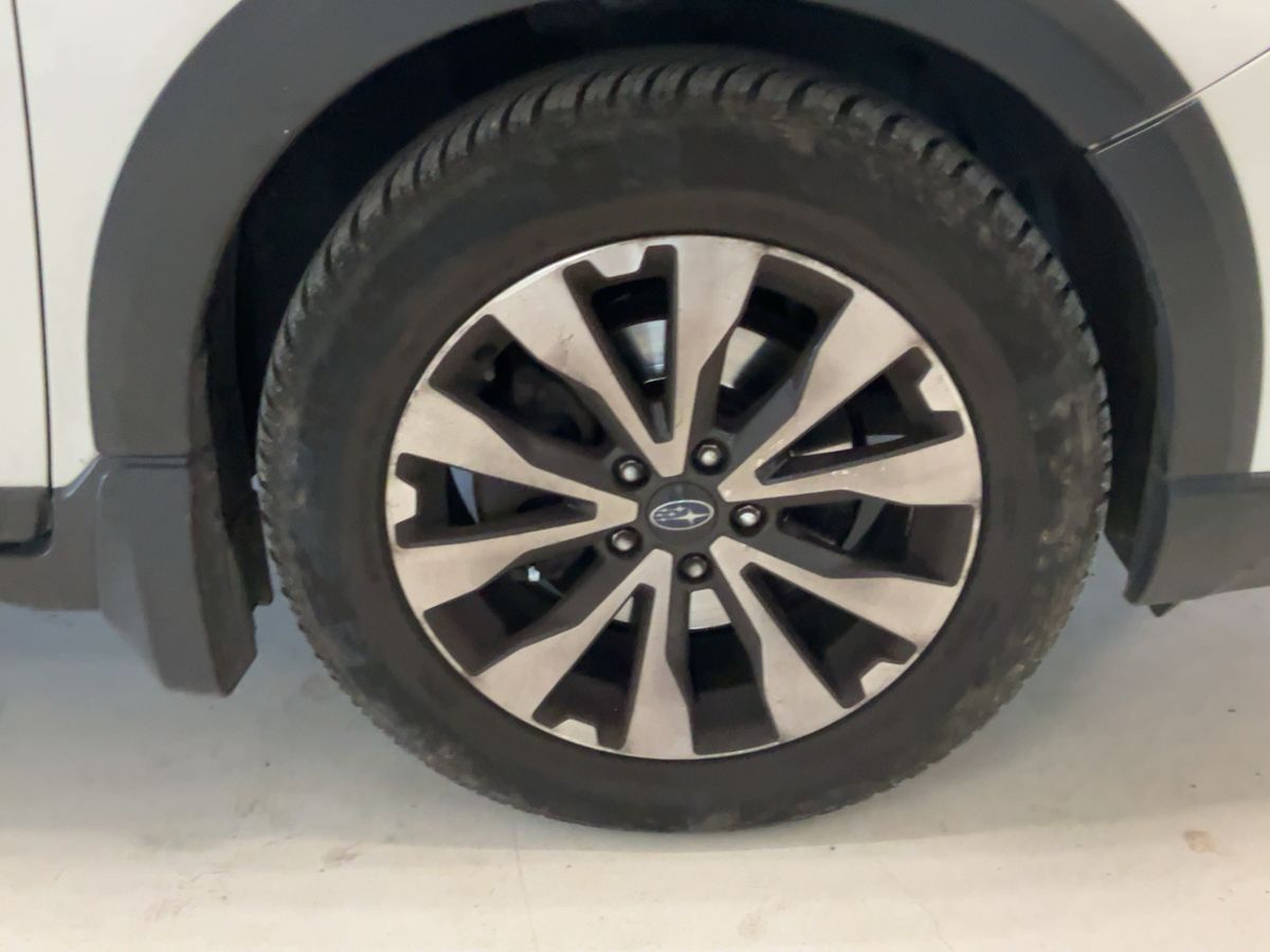 Subaru Outback 2016 — photo 12