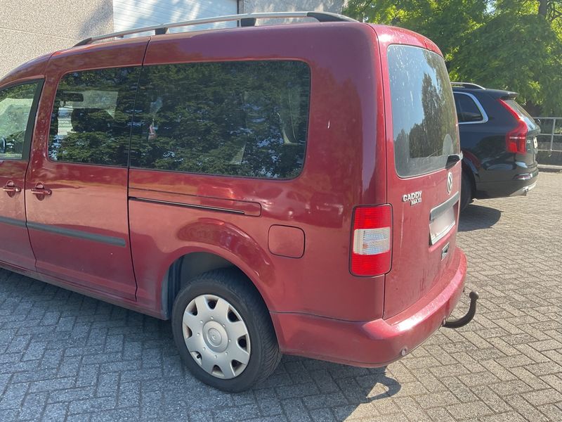 Volkswagen Caddy 1.9 TDI Maxi Life — zdjęcie 3