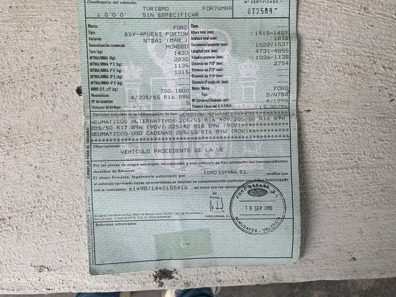 Ford Mondeo 2.0 TDCi Ghia — zdjęcie 5