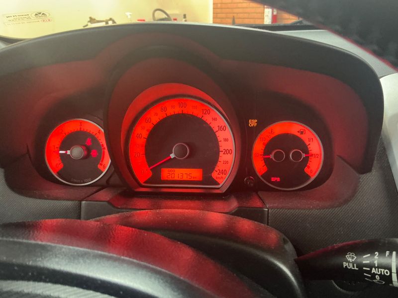 Kia cee'd 1.6 CRDi Active — zdjęcie 4