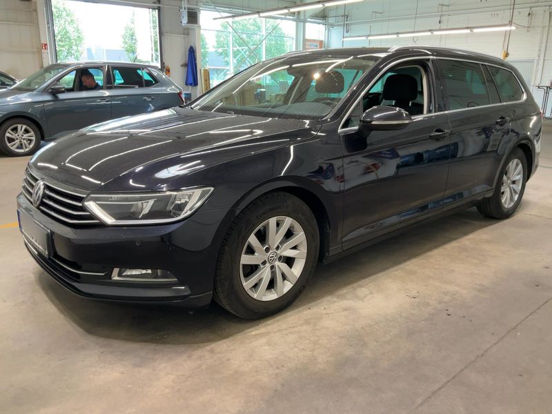 Volkswagen Passat 2.0 TDI Comfortline BlueMotion Tech 2018 – снимка 1
