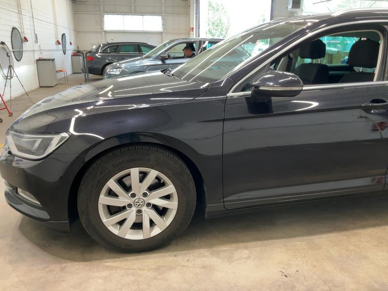 Volkswagen Passat 2.0 TDI Comfortline BlueMotion Tech 2018 – снимка 2