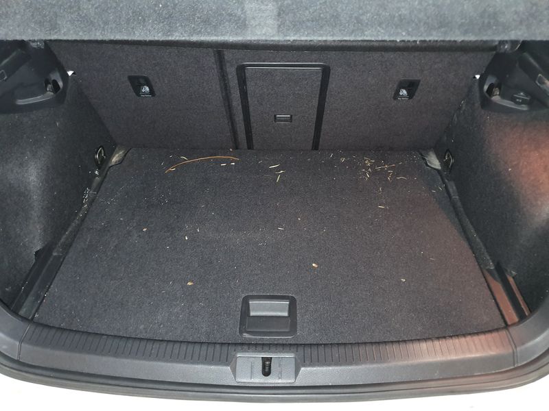 Volkswagen Golf VII 2.0 TDI Sport — zdjęcie 9