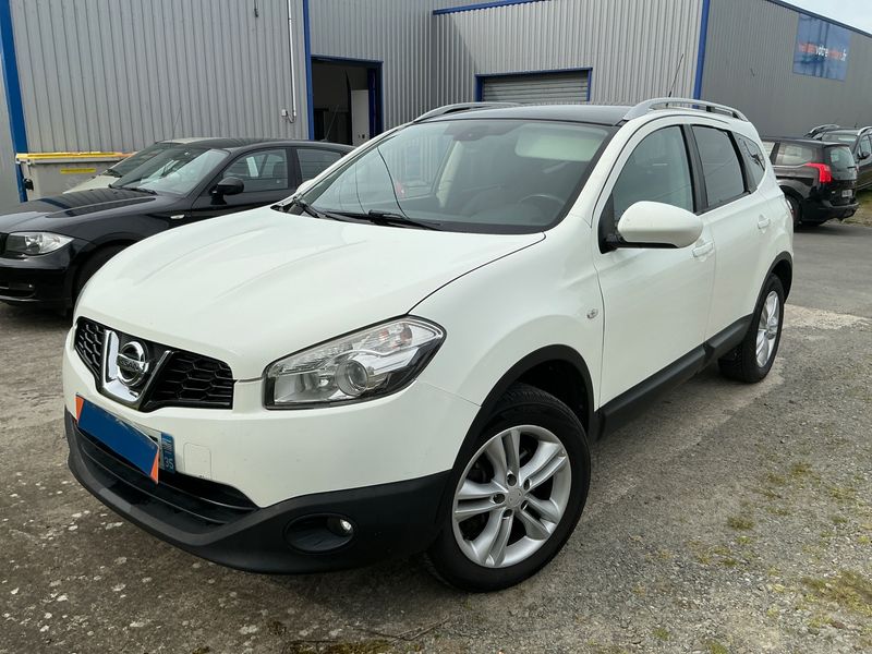 Nissan Qashqai+2