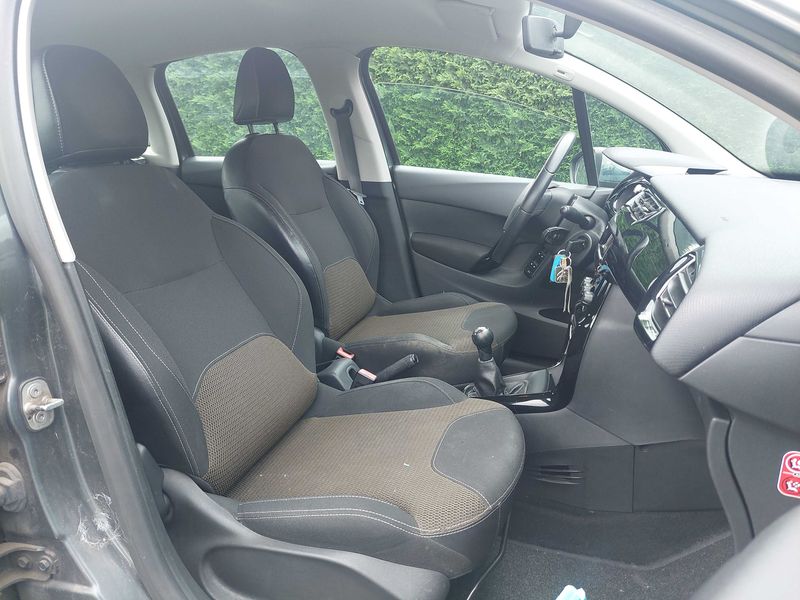 Citroen C3 1.4 HDi Collection — zdjęcie 10