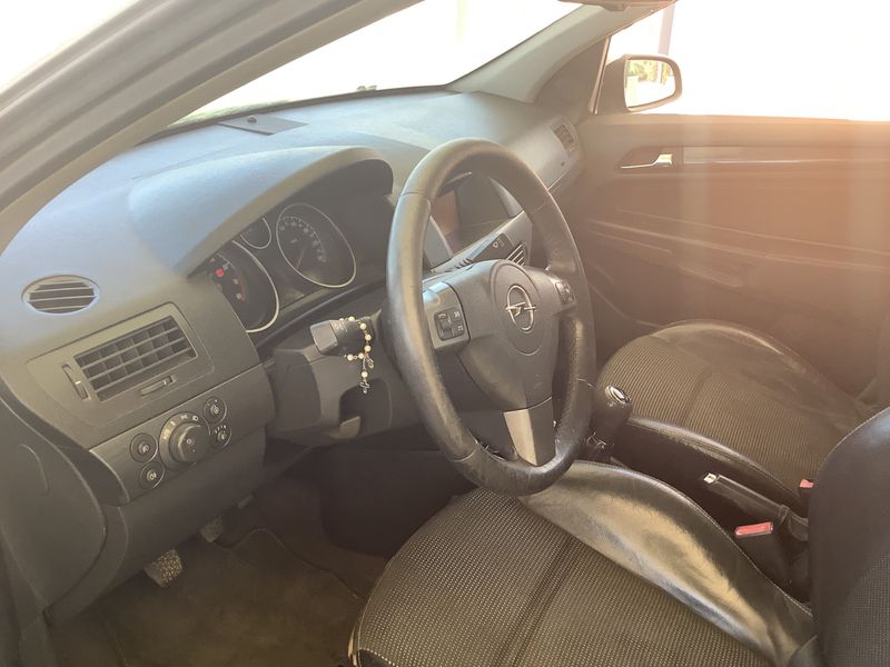 Opel Astra 1.4 Basis 2004 – снимка 32