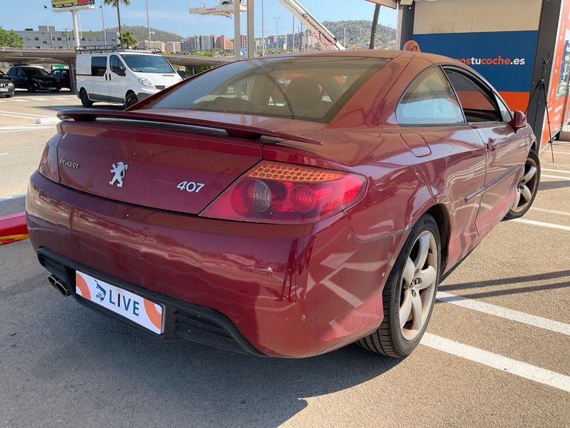 Peugeot 407 2.7 HDi Pack — zdjęcie 2