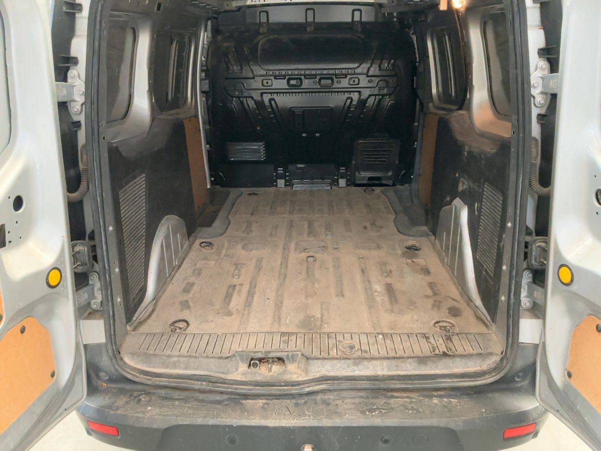 Ford Transit 2017 — photo 16